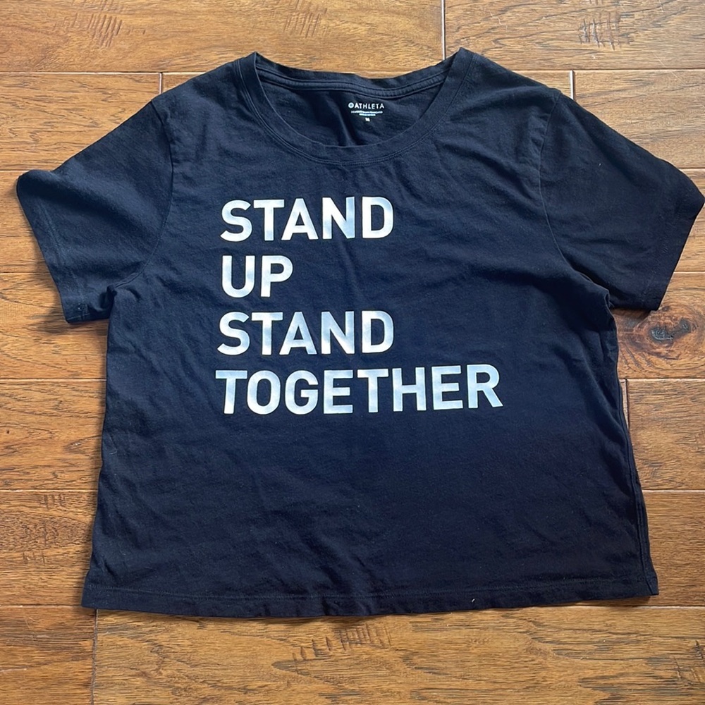 Athleta Organic daily cropped tee size Medium